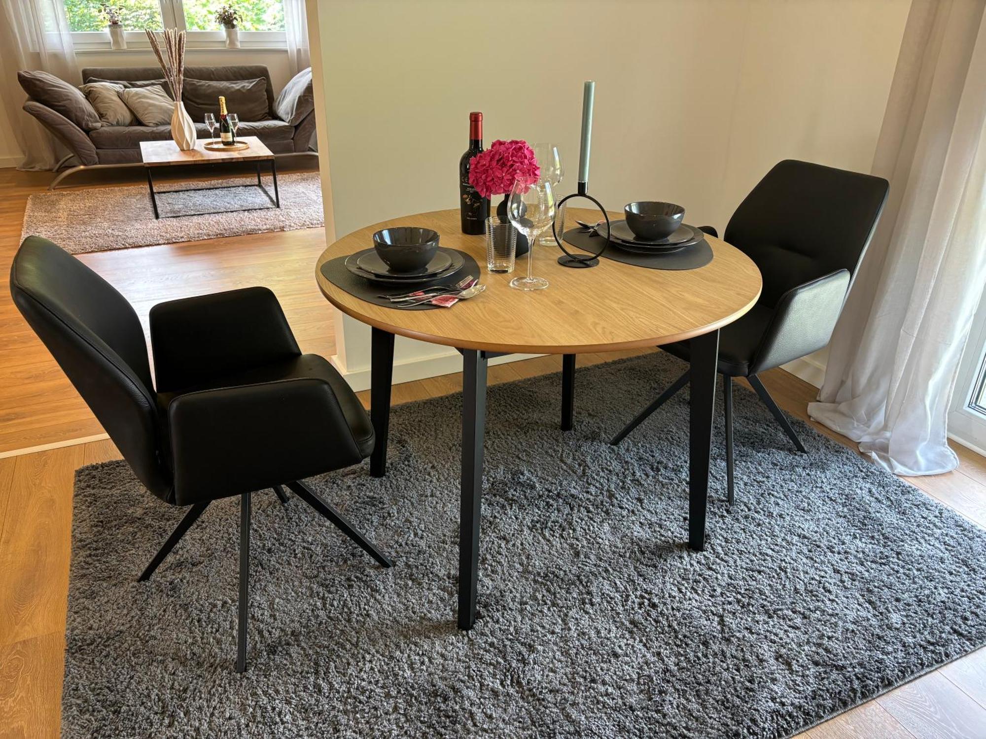 B&S-Apartment 100 Qm Neu Schlangen Εξωτερικό φωτογραφία